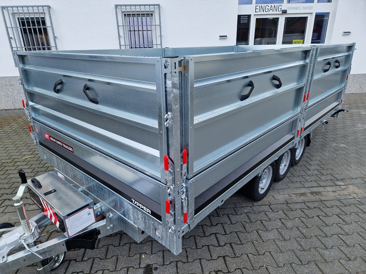 Brian James Trailer Tipper 526-4020 400x200x100cm Aufsatz elek. blackline LED Tridem 3500kg Aktion - 翻斗拖车:图3 Brian James Trailer Tipper 526-4020 400x200x100cm Aufsatz elek. blackline LED Tridem 3500kg Aktion - 翻斗拖车:图3