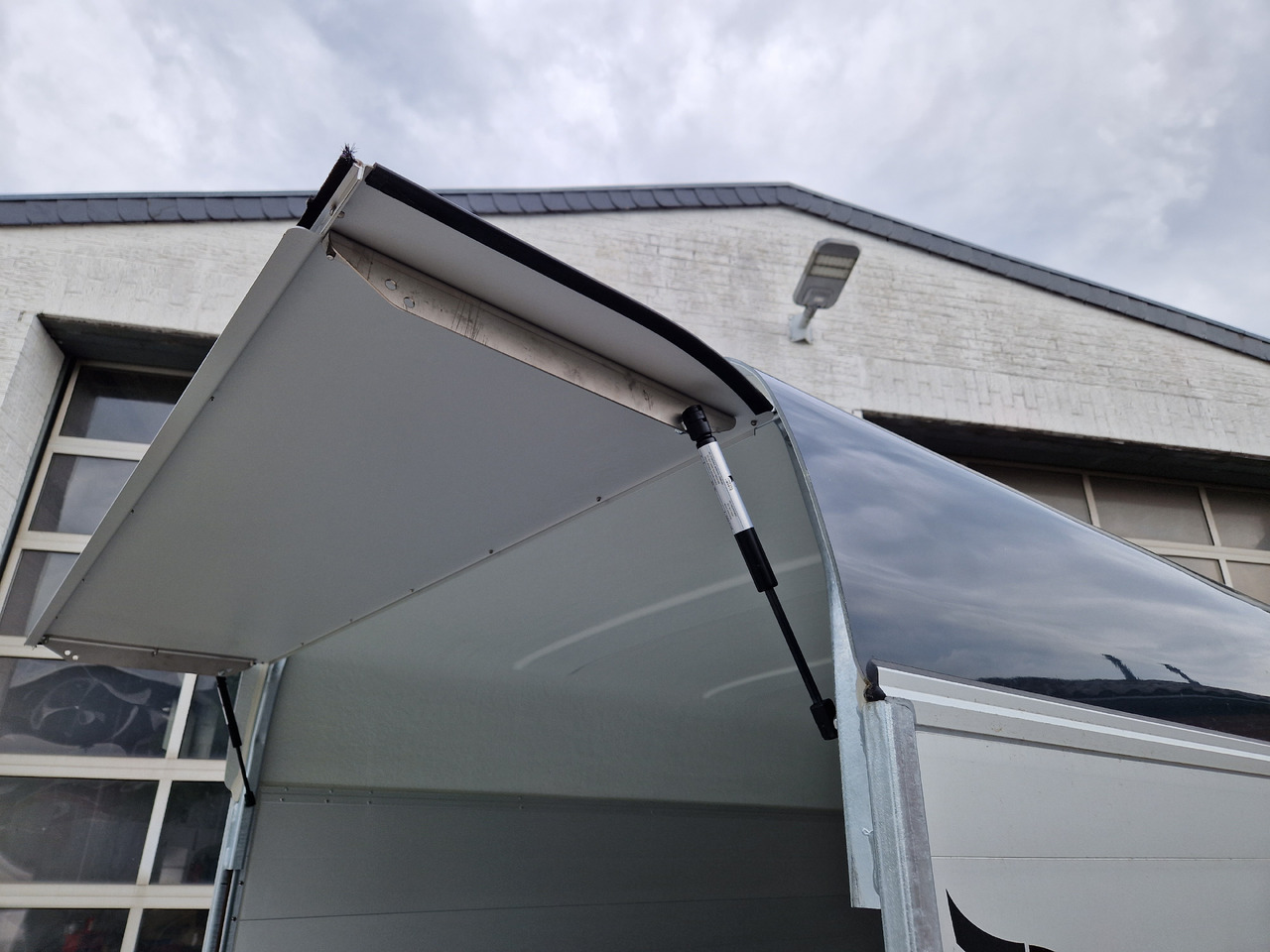 Cargo Roadster 400 312x164x184cm Alu Poly darkgrey Aluboden Seitentür 1300kg Pullman 100 km/H Abverk - 汽车拖车:图2 Cargo Roadster 400 312x164x184cm Alu Poly darkgrey Aluboden Seitentür 1300kg Pullman 100 km/H Abverk - 汽车拖车:图2