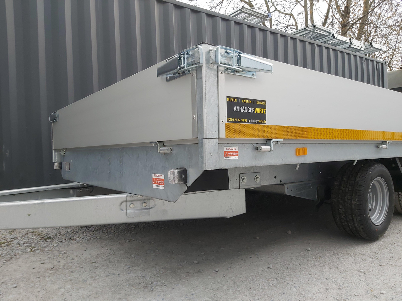 Hochlader 356x200x30cm Lfh: 56cm 10" (L) 2700kg - 栏板式/ 平板拖车:图2 Hochlader 356x200x30cm Lfh: 56cm 10" (L) 2700kg - 栏板式/ 平板拖车:图2