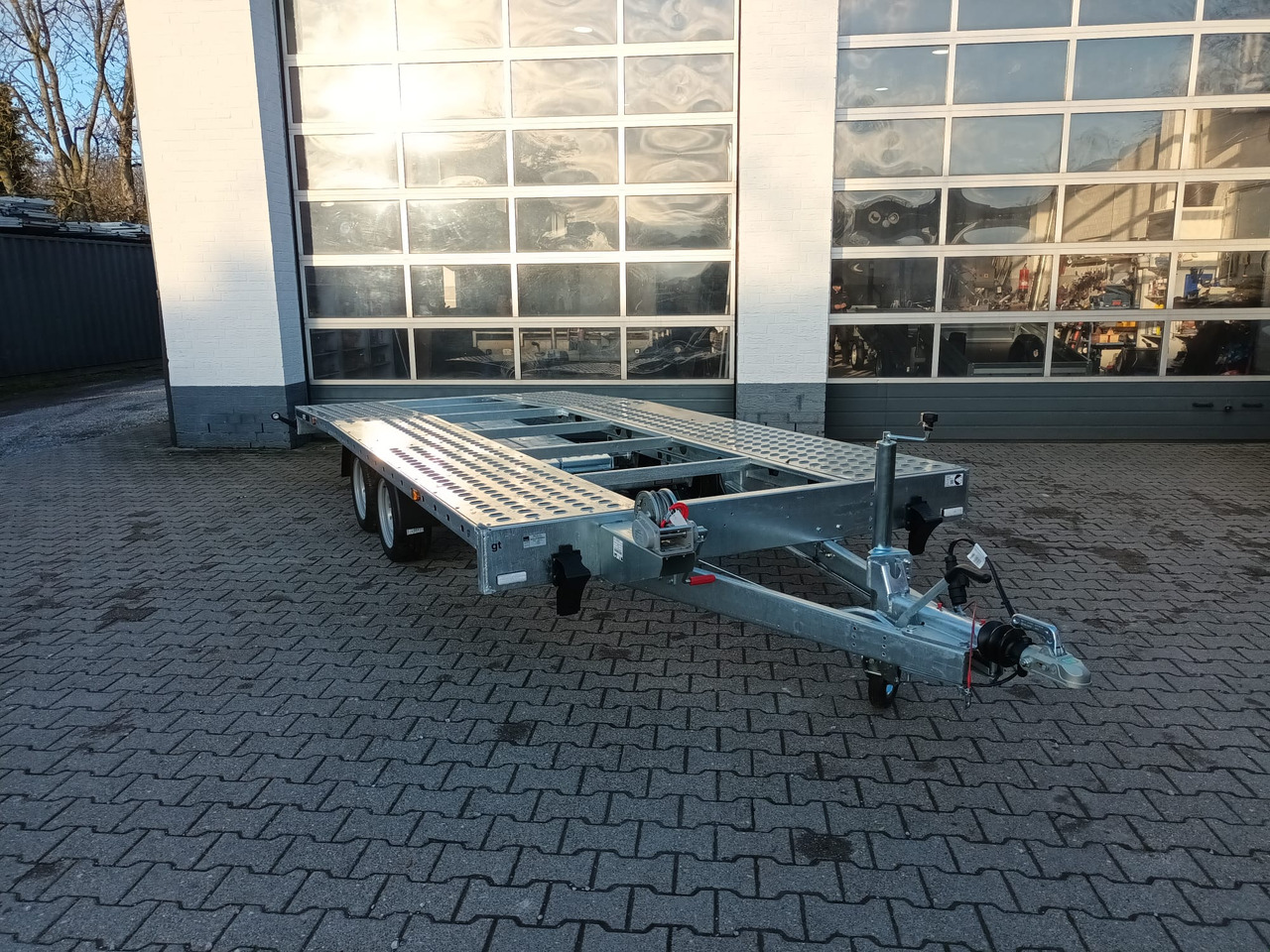 Martz GT UNIDECK PLUS 450/2 S 2,7T Lohr Stahl Fahrschienen Winde 13" 2700kg - 自动转运拖车:图4 Martz GT UNIDECK PLUS 450/2 S 2,7T Lohr Stahl Fahrschienen Winde 13" 2700kg - 自动转运拖车:图4