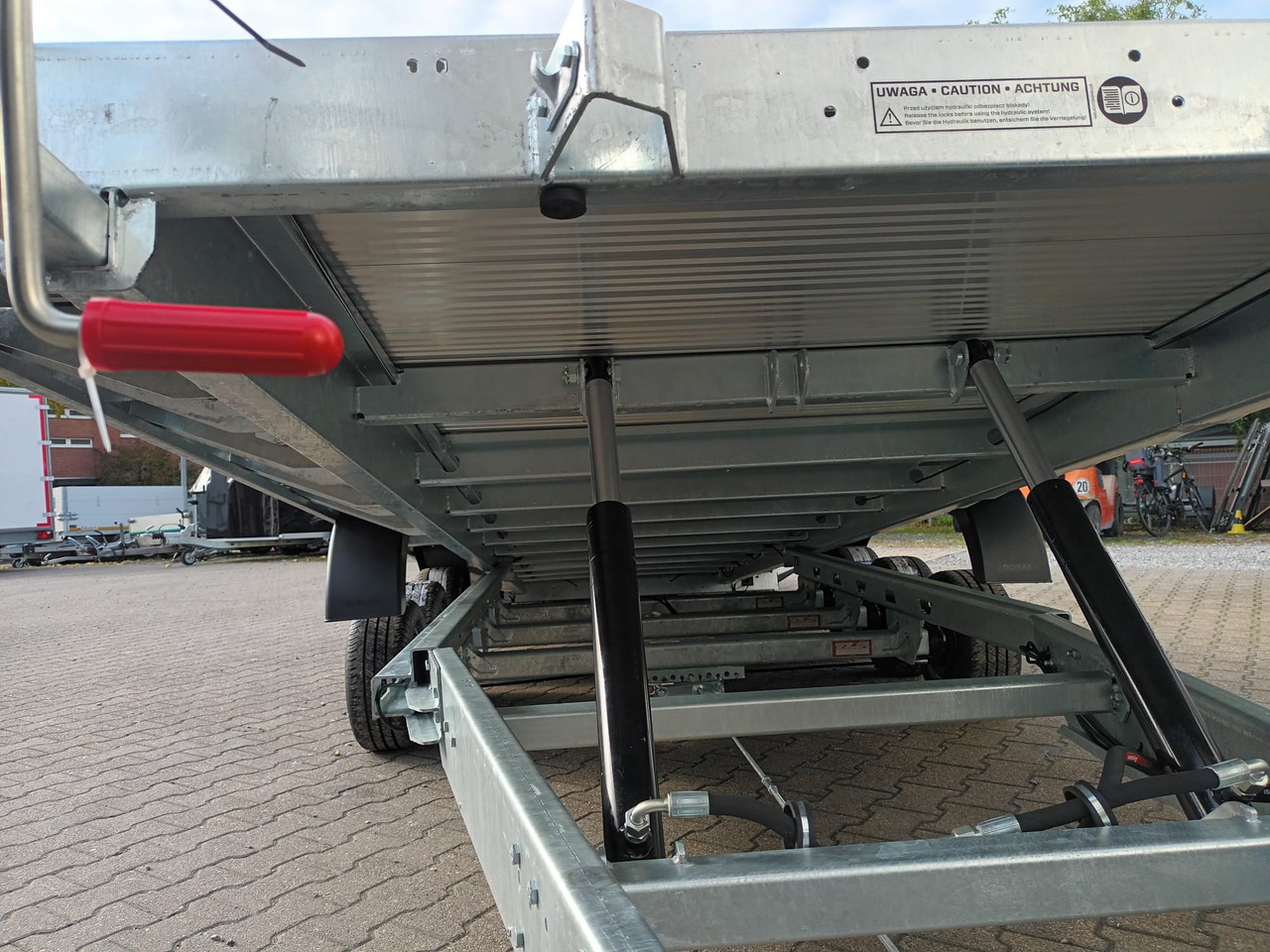 Martz Universal GT KIPP 600/3 S 600x210cm Aluboden ankippbar Hecklappe Winde Tridem 10" 3500kg 租赁 Martz Universal GT KIPP 600/3 S 600x210cm Aluboden ankippbar Hecklappe Winde Tridem 10" 3500kg：图17