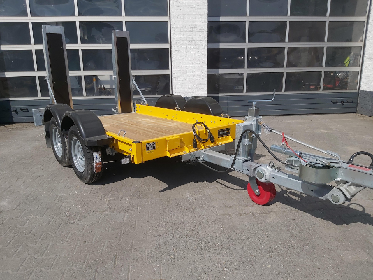 工程机械拖车 Maschinentransporter BUILDER HVD 2500 250x139x16cm Rampen höhenverstellbare Deichsel (S) 2500kg Nato：图7