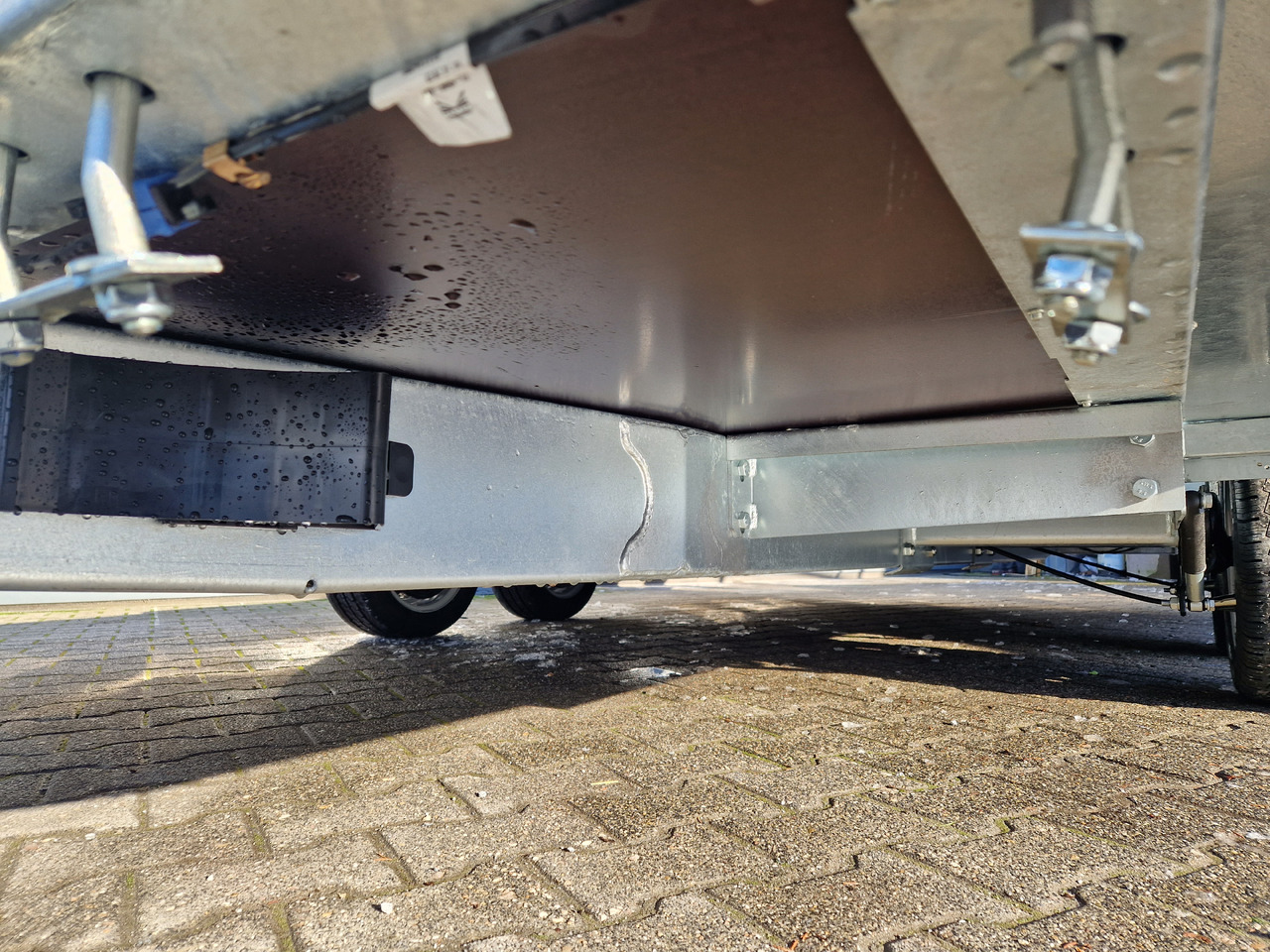 Saris Magnum MAXX 3500 406x182x30cm force one Rampen Schaufelablage 100km/H 3500kg Januar Aktion - 工程机械拖车:图4 Saris Magnum MAXX 3500 406x182x30cm force one Rampen Schaufelablage 100km/H 3500kg Januar Aktion - 工程机械拖车:图4