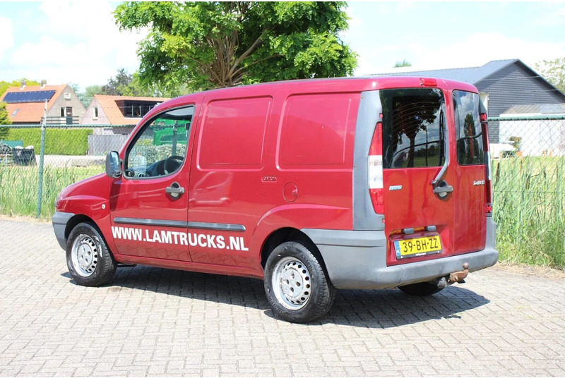 Fiat Doblò Cargo 1.9 JTD SCHUIFDEUR - 无侧窗厢式货车:图3 Fiat Doblò Cargo 1.9 JTD SCHUIFDEUR - 无侧窗厢式货车:图3