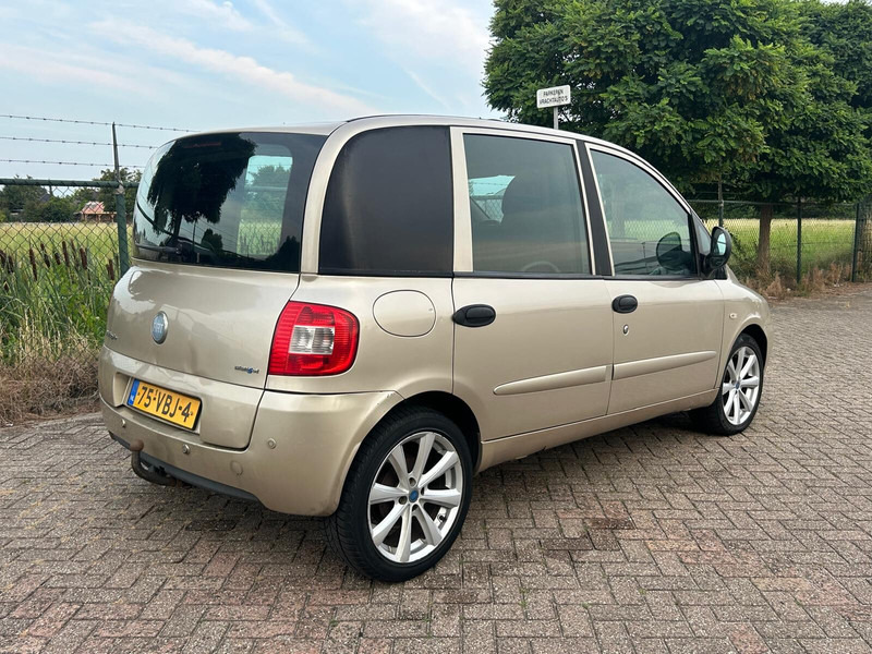 Fiat Multipla 1.9 EURO 4 DIESEL VAN - 紧凑型面包车:图5 Fiat Multipla 1.9 EURO 4 DIESEL VAN - 紧凑型面包车:图5