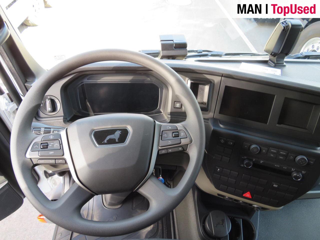 MAN TGL 12.220 4x2 BL CH JUNGE Koffer DHOLLANDIA LBW - 厢式卡车:图5 MAN TGL 12.220 4x2 BL CH JUNGE Koffer DHOLLANDIA LBW - 厢式卡车:图5