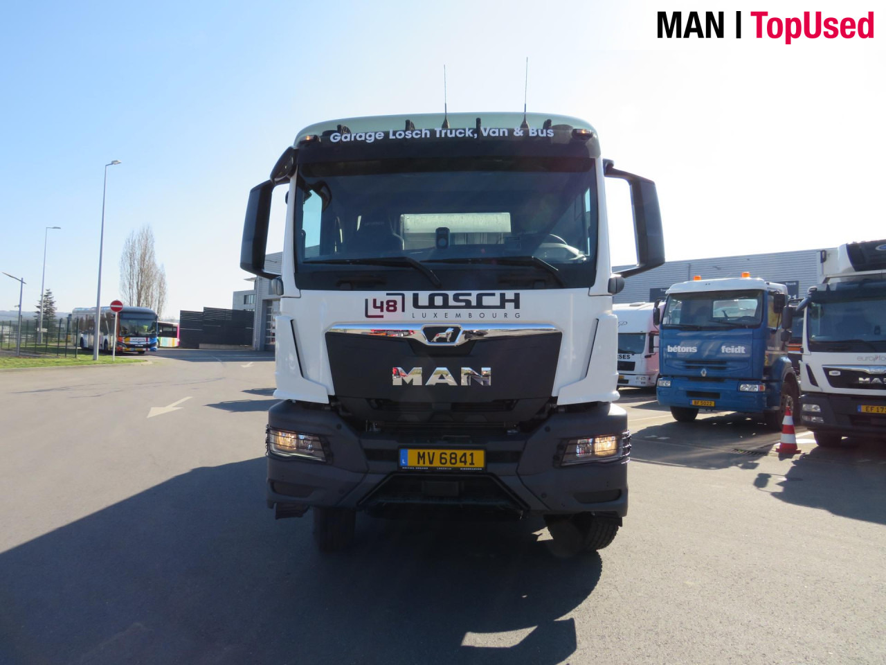 MAN TGS 41.480 8x4 BB CH Schmitz Muldenkipper Retarder - 翻斗车:图2 MAN TGS 41.480 8x4 BB CH Schmitz Muldenkipper Retarder - 翻斗车:图2