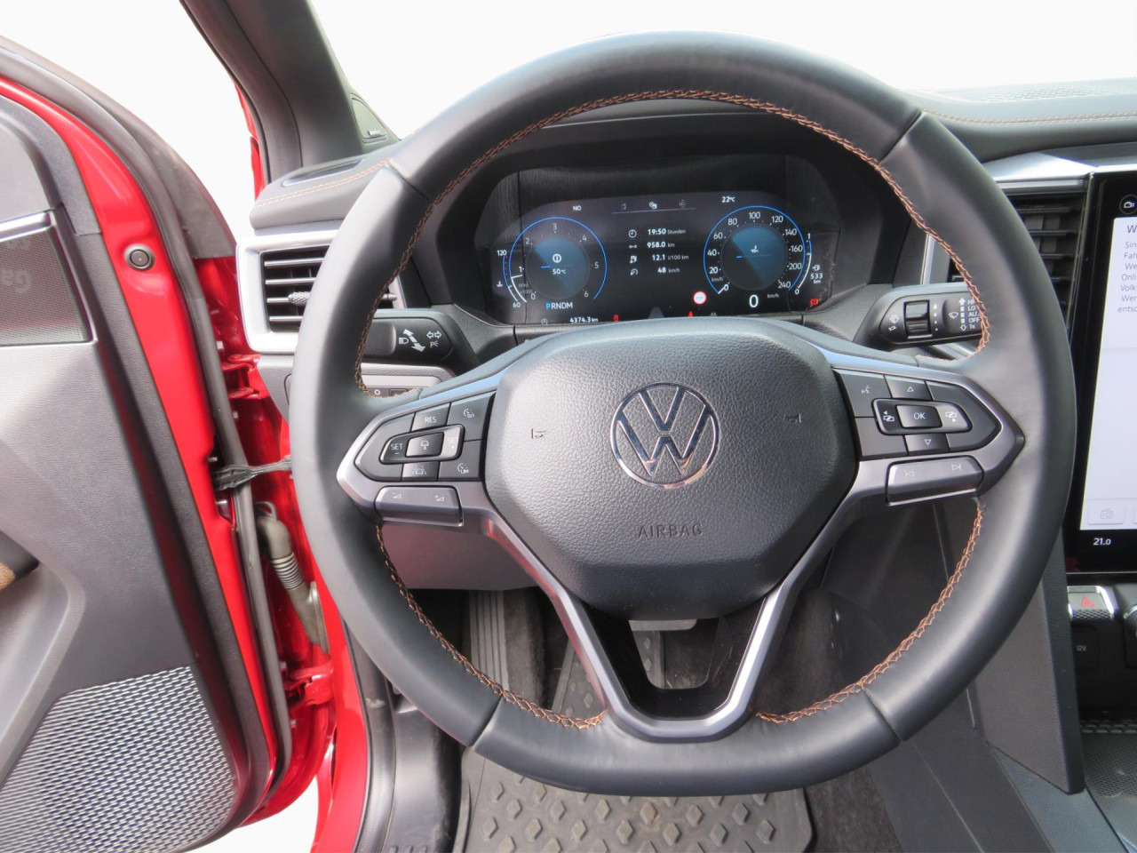 VOLKSWAGEN Amarok PanAmericana 3.0 TDI 177 kW Doka 4MOTION ZV - 皮卡车, 康比货车:图2 VOLKSWAGEN Amarok PanAmericana 3.0 TDI 177 kW Doka 4MOTION ZV - 皮卡车, 康比货车:图2