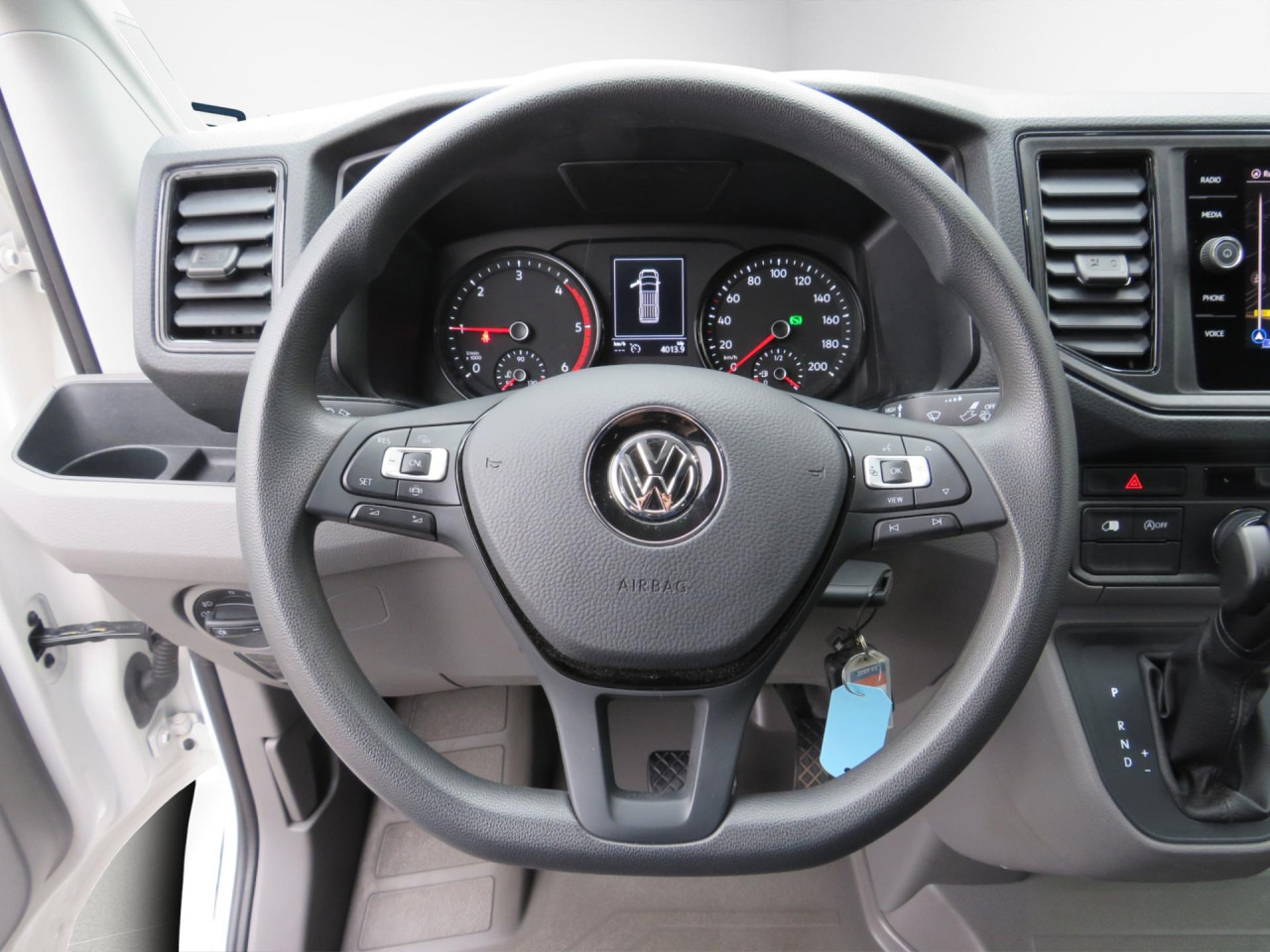 VOLKSWAGEN Crafter 35 L3H3 Kasten 4MOTION Navi ZV - 无侧窗厢式货车:图4 VOLKSWAGEN Crafter 35 L3H3 Kasten 4MOTION Navi ZV - 无侧窗厢式货车:图4