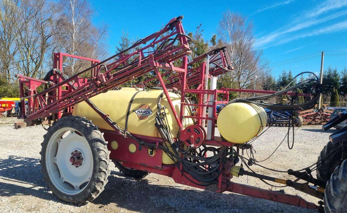 Hardi TZY 2500 - 喷雾机:图2 Hardi TZY 2500 - 喷雾机:图2