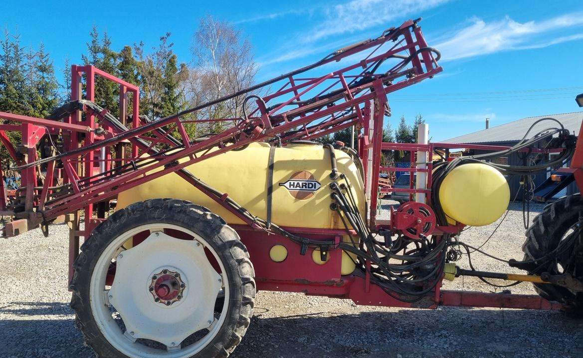 Hardi TZY 2500 - 喷雾机:图4 Hardi TZY 2500 - 喷雾机:图4