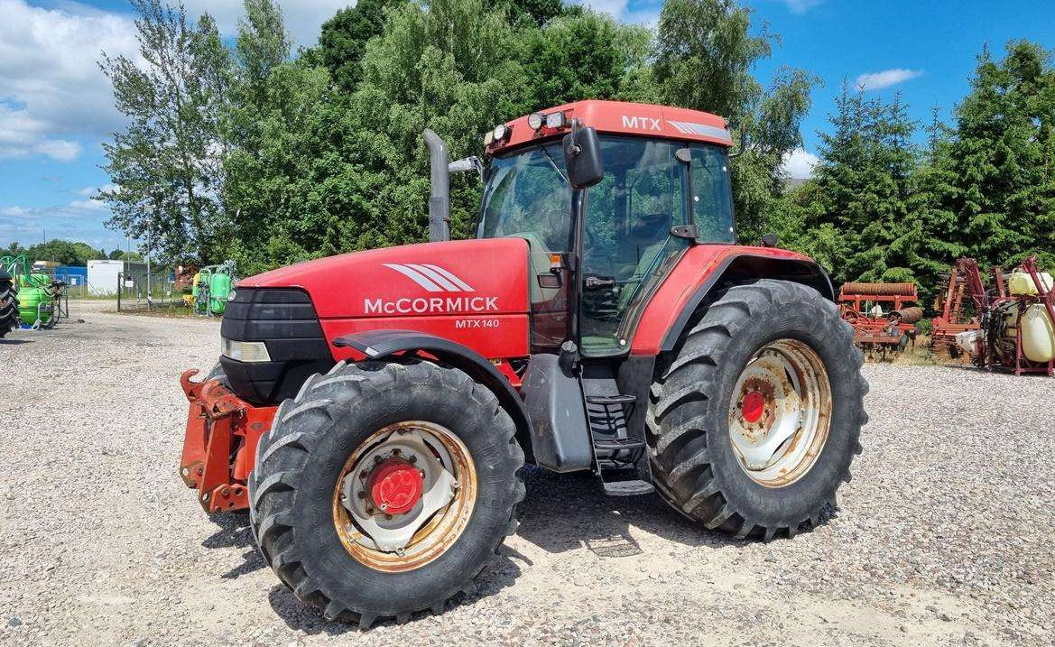 McCORMICK MTX140 - 拖拉机:图1 McCORMICK MTX140 - 拖拉机:图1