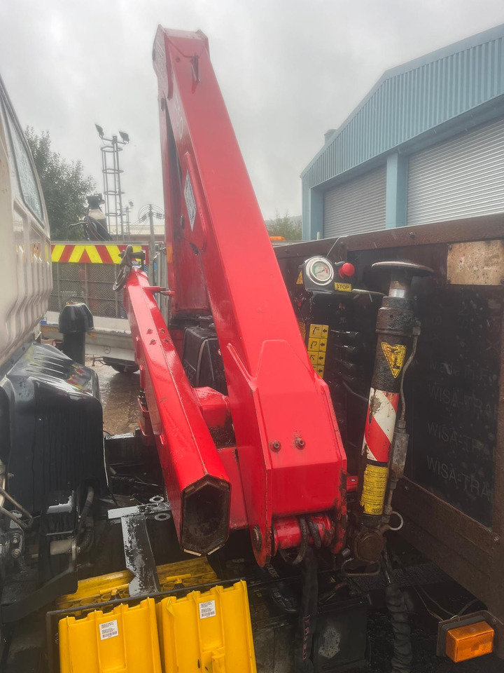 Isuzu NQR 70 - 栏板式/ 平板卡车, 起重车:图5 Isuzu NQR 70 - 栏板式/ 平板卡车, 起重车:图5