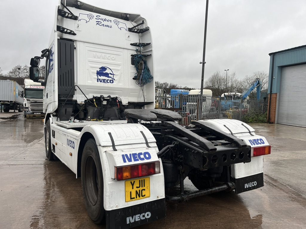 Iveco Stralis 450 4x2 Tractor Unit - 牵引车:图4 Iveco Stralis 450 4x2 Tractor Unit - 牵引车:图4