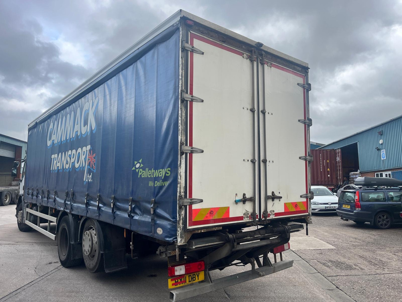 Renault Premium - 侧帘卡车:图4 Renault Premium - 侧帘卡车:图4