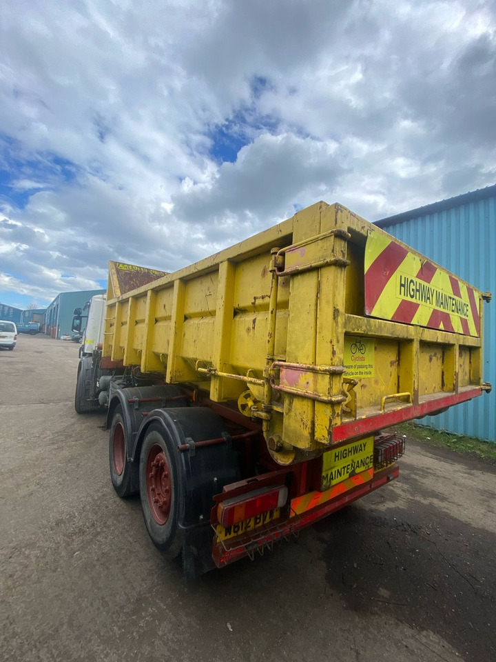 Scania 94D 260 6x2 Rigid - 翻斗车:图3 Scania 94D 260 6x2 Rigid - 翻斗车:图3