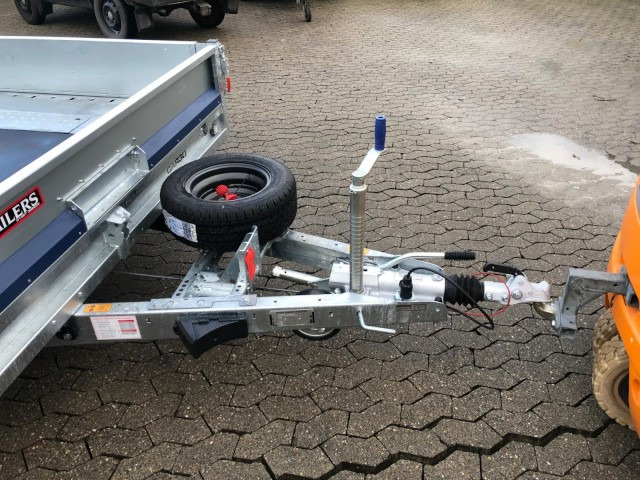 Brian James Cargo Connect Universalanhänger 476-6022-35-3-12, 6000 x 2290 x 300 mm, 3,5 to., 12 Zoll - 汽车拖车:图3 Brian James Cargo Connect Universalanhänger 476-6022-35-3-12, 6000 x 2290 x 300 mm, 3,5 to., 12 Zoll - 汽车拖车:图3