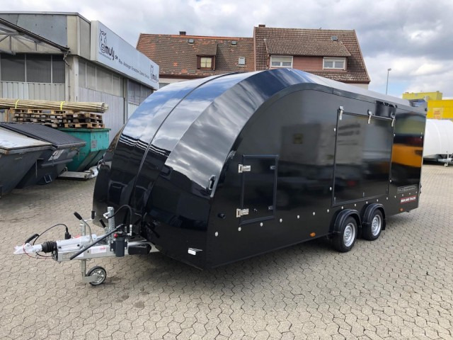 Brian James Race Transporter 4, schwarz 100 km/h RT4 384-1060, 5500 x 2120 mm, 3,5 to. - 自动转运拖车:图4 Brian James Race Transporter 4, schwarz 100 km/h RT4 384-1060, 5500 x 2120 mm, 3,5 to. - 自动转运拖车:图4