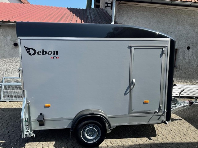 Cheval Liberte Debon Roadster 300, C300 Sandwich + Türe 1300 kg, 100 km/h, 300x155x190cm - 封闭厢式拖车:图4 Cheval Liberte Debon Roadster 300, C300 Sandwich + Türe 1300 kg, 100 km/h, 300x155x190cm - 封闭厢式拖车:图4