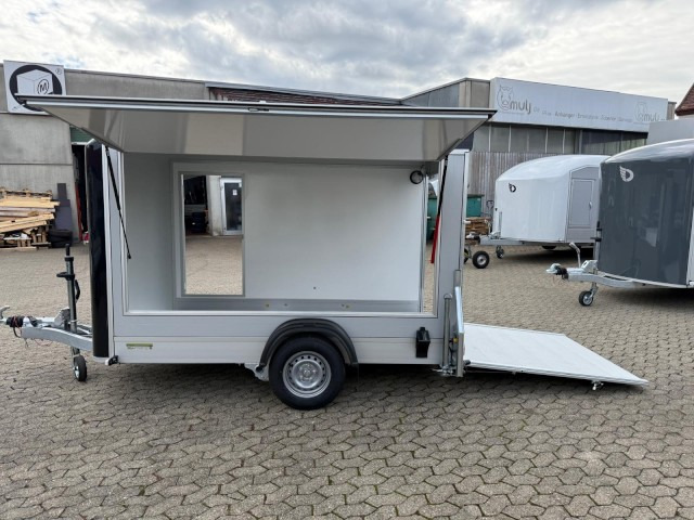 Cheval Liberte Debon Roadster 300, C300 Sandwich + Türe + Klappe 1300 kg, 100 km/h, 300x155x190cm - 封闭厢式拖车:图1 Cheval Liberte Debon Roadster 300, C300 Sandwich + Türe + Klappe 1300 kg, 100 km/h, 300x155x190cm - 封闭厢式拖车:图1