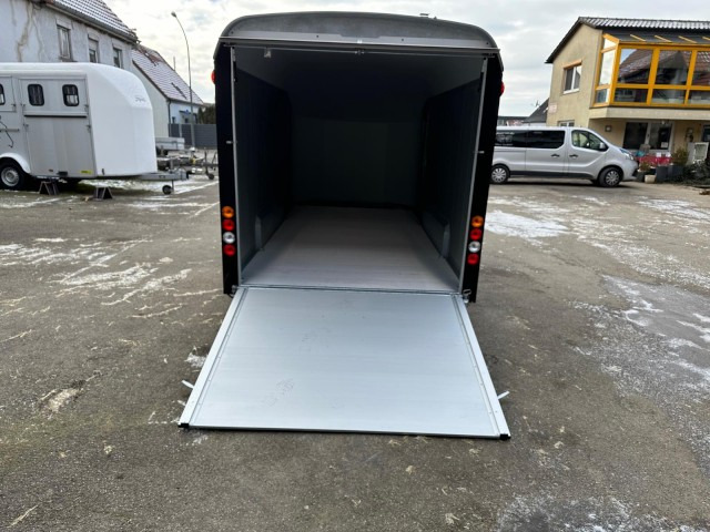 Cheval Liberte Debon Roadster 900 Alu + Türe 3500 kg, 100 km/h, 495x202x202cm 租赁 Cheval Liberte Debon Roadster 900 Alu + Türe 3500 kg, 100 km/h, 495x202x202cm:图13 Cheval Liberte Debon Roadster 900 Alu + Türe 3500 kg, 100 km/h, 495x202x202cm 租赁 Cheval Liberte Debon Roadster 900 Alu + Türe 3500 kg, 100 km/h, 495x202x202cm:图13