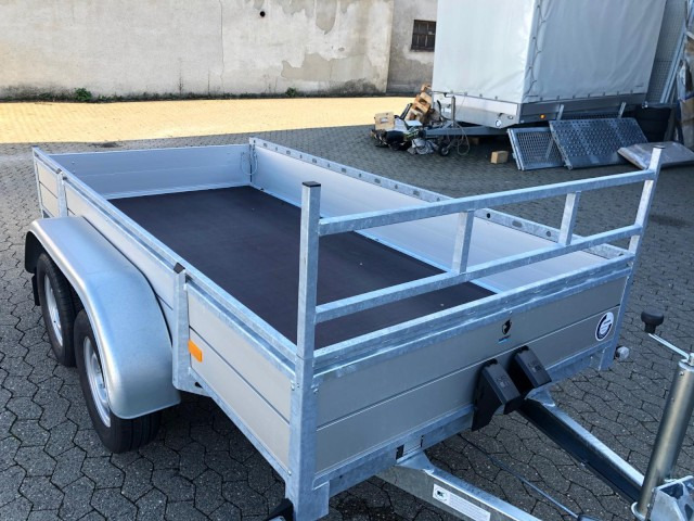 Hapert Azure L-2 Tieflader 3030 x 1490 x 370 mm, ZG 2,7 to. - 汽车拖车:图4 Hapert Azure L-2 Tieflader 3030 x 1490 x 370 mm, ZG 2,7 to. - 汽车拖车:图4