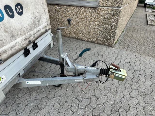 Hapert Tieflader Amigo mit Hochplane 2600 x 1300 x 310 mm, ZG 1,35 to. - 汽车拖车:图2 Hapert Tieflader Amigo mit Hochplane 2600 x 1300 x 310 mm, ZG 1,35 to. - 汽车拖车:图2