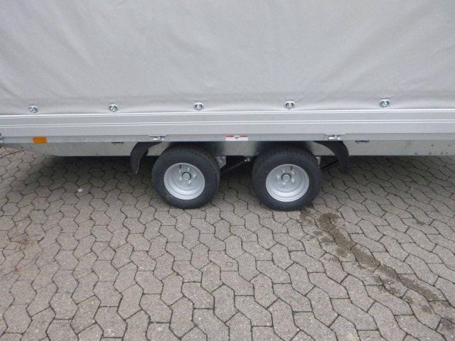Humbaur HN 254118 Hochlader mit Hochplane 2,5 to. 4100 x 1850 x 350 mm - 汽车拖车:图3 Humbaur HN 254118 Hochlader mit Hochplane 2,5 to. 4100 x 1850 x 350 mm - 汽车拖车:图3