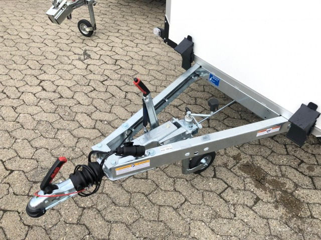 Humbaur Koffer HK 132513-13P, 100 km/h 1,3 t. 2510 x 1310 x 1400 mm - 封闭厢式拖车:图2 Humbaur Koffer HK 132513-13P, 100 km/h 1,3 t. 2510 x 1310 x 1400 mm - 封闭厢式拖车:图2