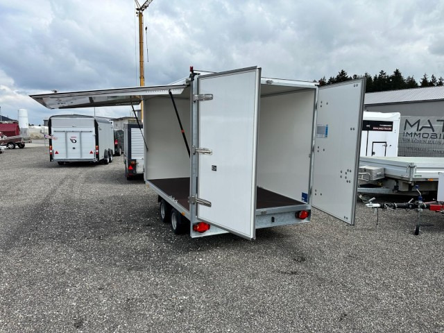 Humbaur Koffer HKN 25 32 21-20 PF30, 2,5 to. Verkaufsklappe 3185x2030x1885 mm - 封闭厢式拖车:图5 Humbaur Koffer HKN 25 32 21-20 PF30, 2,5 to. Verkaufsklappe 3185x2030x1885 mm - 封闭厢式拖车:图5