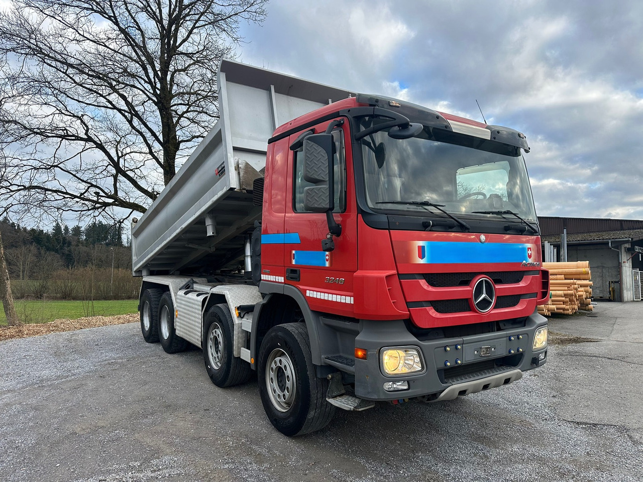 MERCEDES-BENZ Actros 3248 8x4 Kipper - 翻斗车:图3 MERCEDES-BENZ Actros 3248 8x4 Kipper - 翻斗车:图3