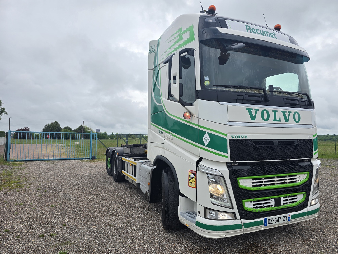 VOLVO FH500 Globe XL - 吊钩升降车:图2 VOLVO FH500 Globe XL - 吊钩升降车:图2