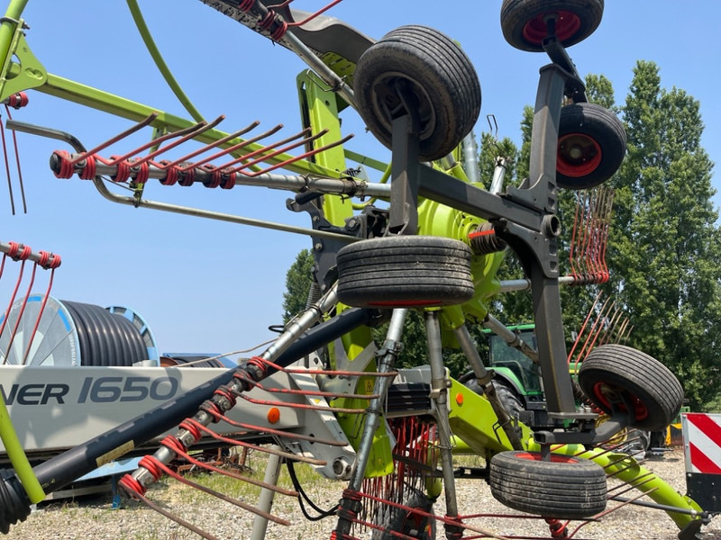 Claas Liner 1650 Twin - 翻草机/ 搂草机:图5 Claas Liner 1650 Twin - 翻草机/ 搂草机:图5