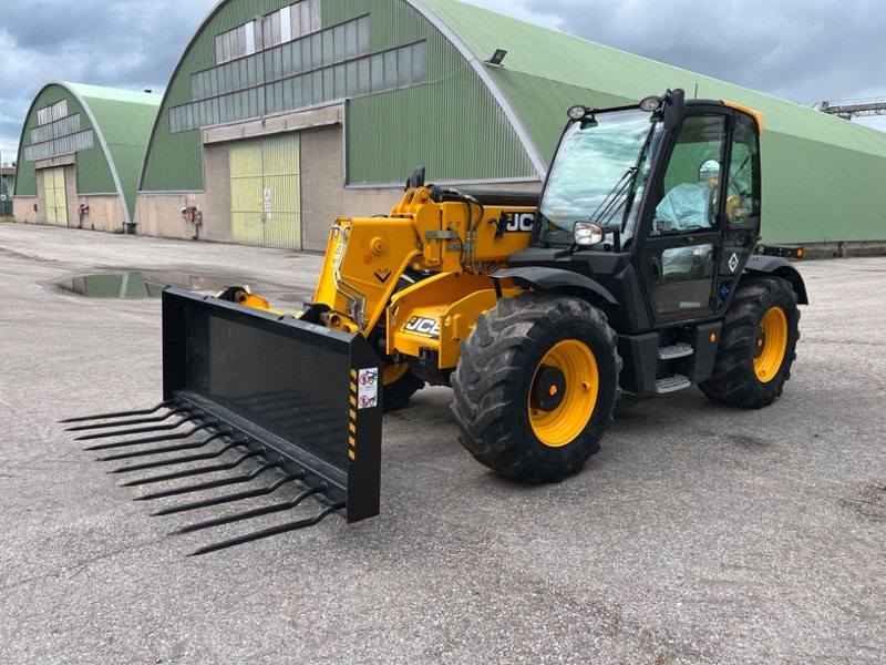 JCB 535-95 Agri - 农业机械:图1 JCB 535-95 Agri - 农业机械:图1