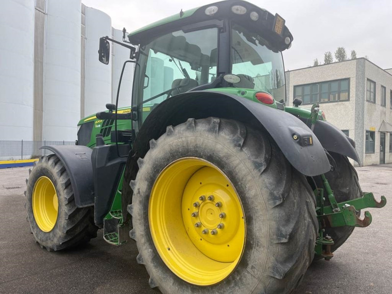 John Deere 6210 R AutoPower - 拖拉机:图4 John Deere 6210 R AutoPower - 拖拉机:图4
