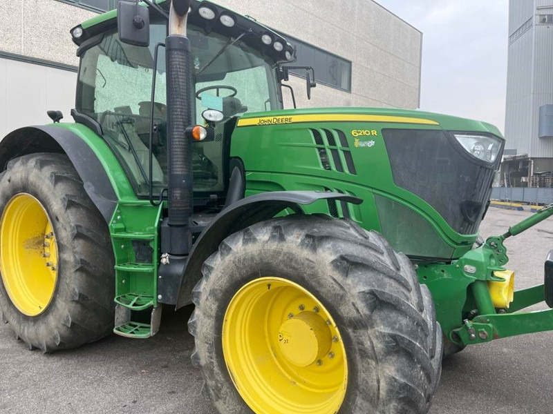 John Deere 6210 R AutoPower - 拖拉机:图3 John Deere 6210 R AutoPower - 拖拉机:图3