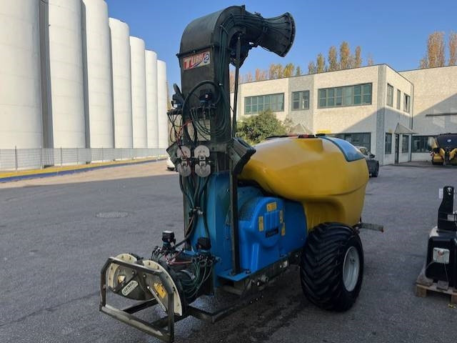 Martignani KWH M612 - 喷雾机:图4 Martignani KWH M612 - 喷雾机:图4