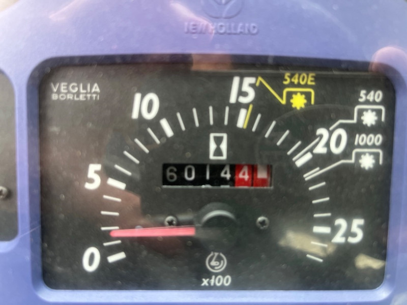 拖拉机 New Holland TN 55 D:图14 拖拉机 New Holland TN 55 D:图14