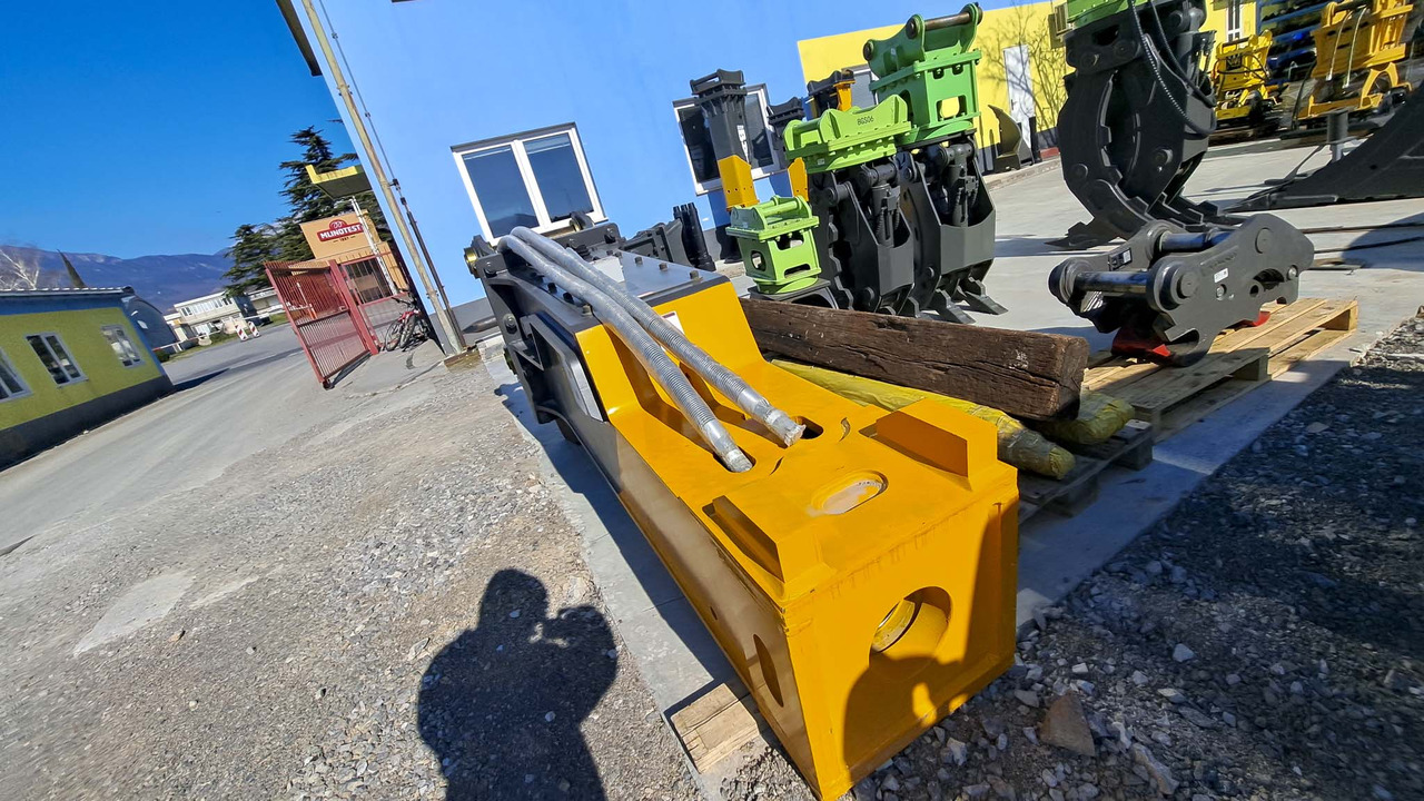 BAT 700 for 50-60 ton excavators - 液压锤 适用于 挖掘机:图3 BAT 700 for 50-60 ton excavators - 液压锤 适用于 挖掘机:图3