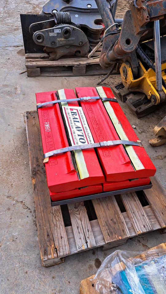 Blow bar Rubble Master RM80 for crusher - 备件 适用于 破碎机:图4 Blow bar Rubble Master RM80 for crusher - 备件 适用于 破碎机:图4