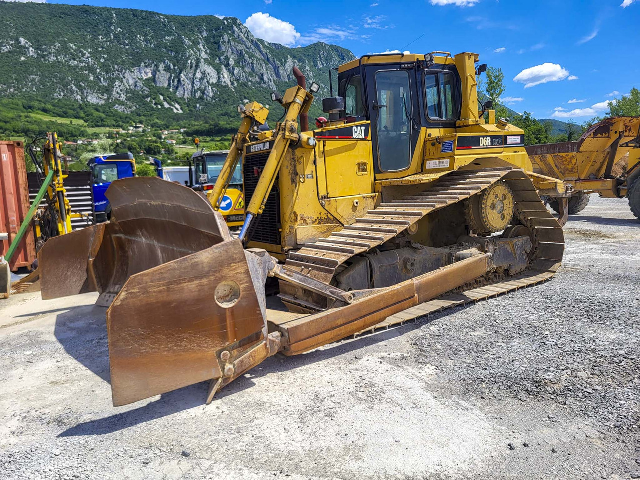 CATERPILLAR D6R - 推土机:图1 CATERPILLAR D6R - 推土机:图1