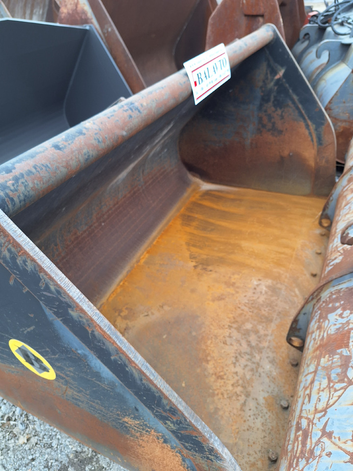 Loader bucket 2200 mm BOE - 装载机铲斗:图2 Loader bucket 2200 mm BOE - 装载机铲斗:图2