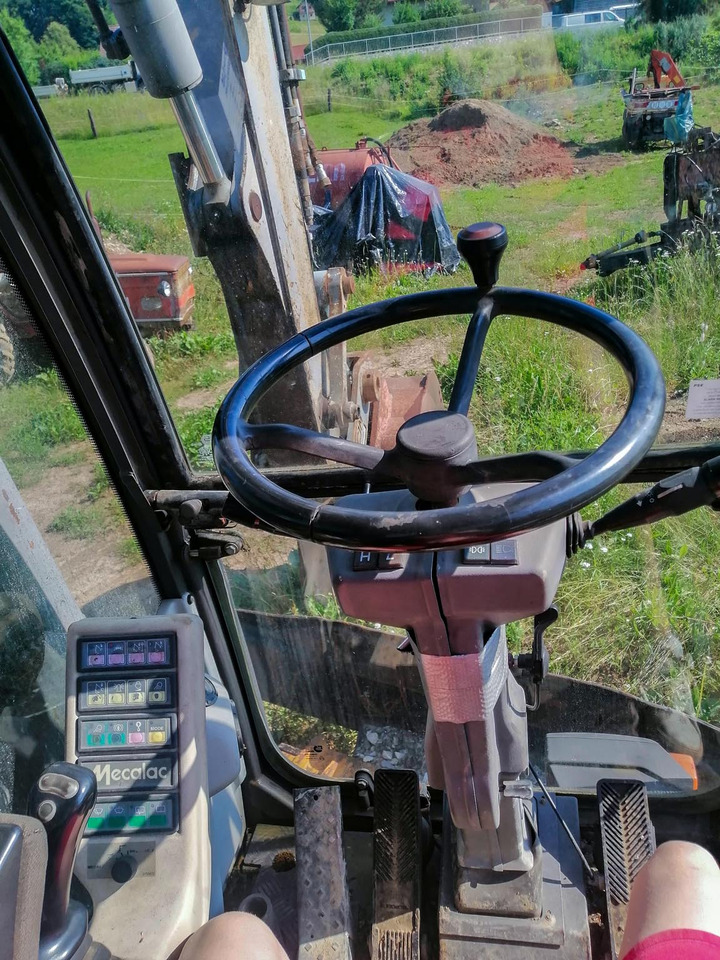 MECALAC 14 MXT - 轮式挖掘机:图3 MECALAC 14 MXT - 轮式挖掘机:图3