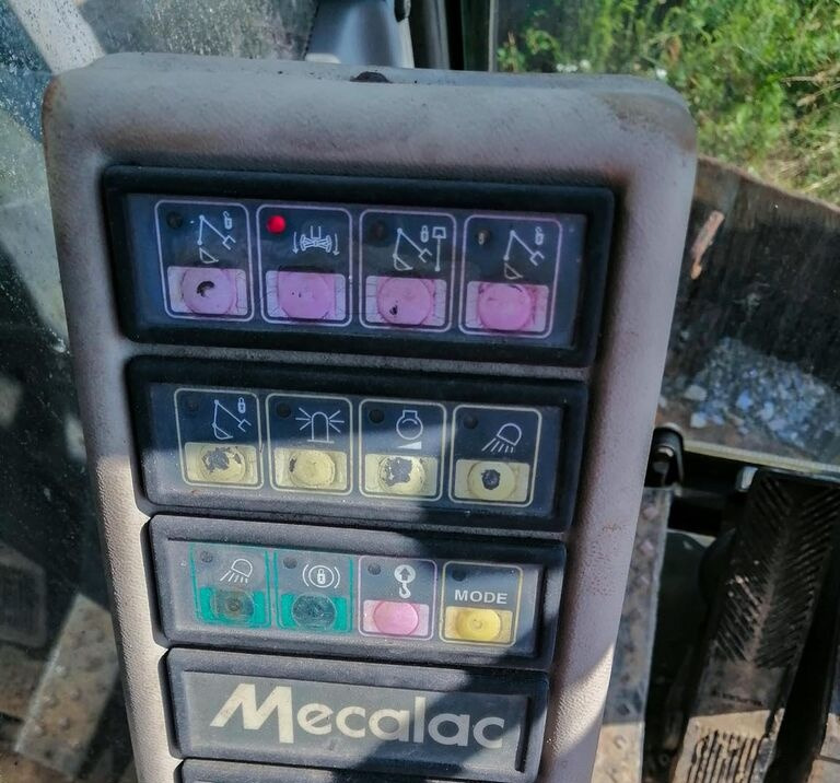 Mecalac 14 MXT - 轮式挖掘机:图3 Mecalac 14 MXT - 轮式挖掘机:图3