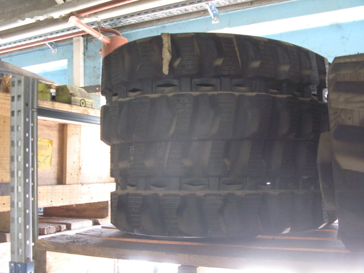 TAERYUK EW300X109X37 - 轨道 适用于 挖掘机:图1 TAERYUK EW300X109X37 - 轨道 适用于 挖掘机:图1