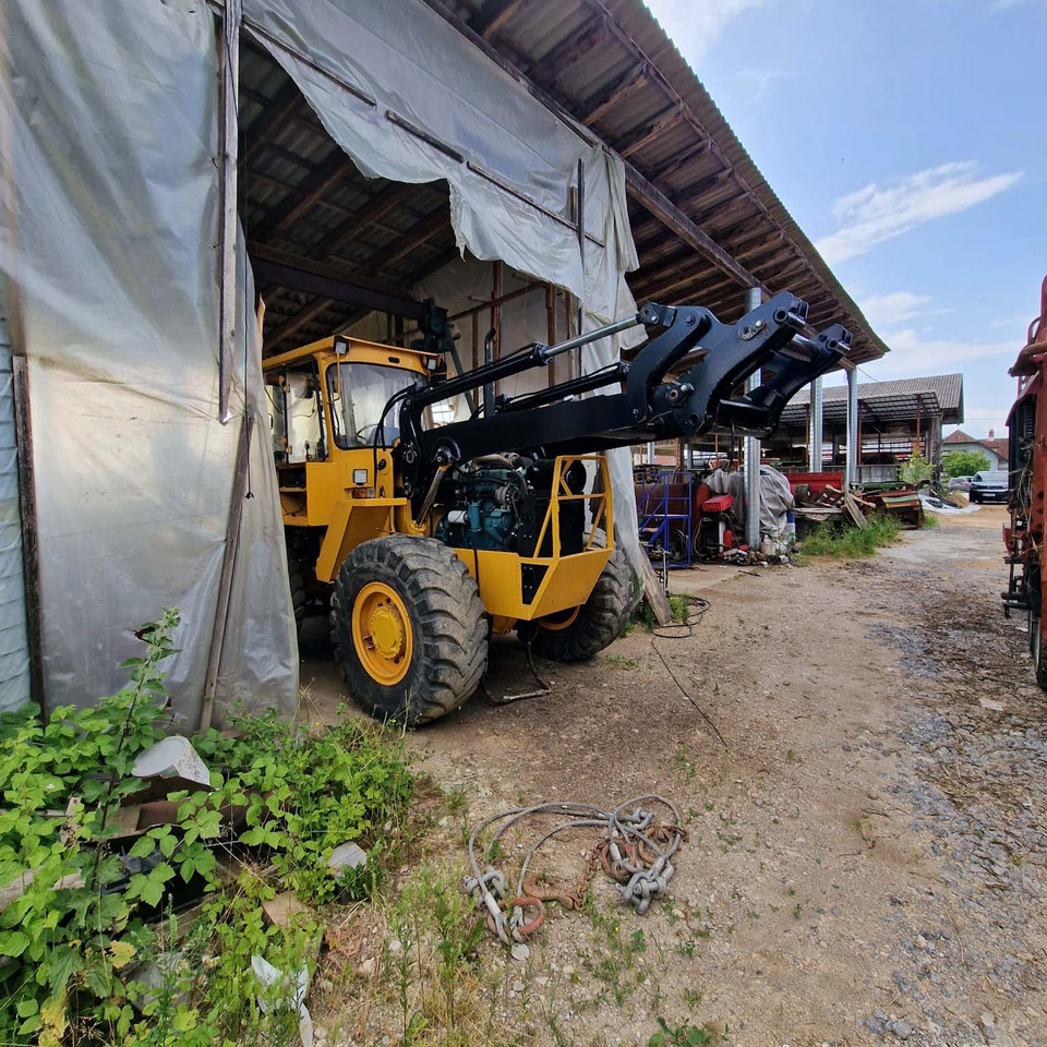 VOLVO BM6300 - 反铲装载机:图4 VOLVO BM6300 - 反铲装载机:图4