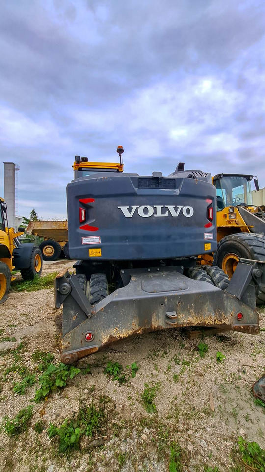 轮式挖掘机 VOLVO EWR150E：图23