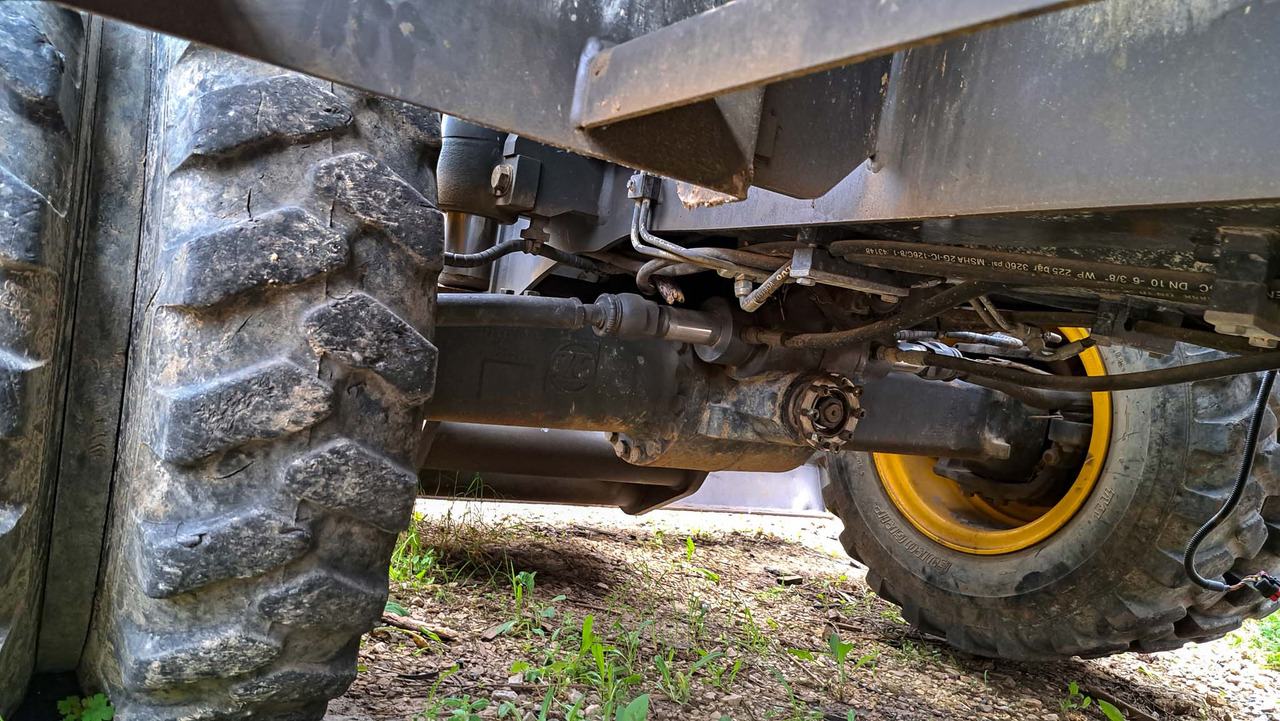 轮式挖掘机 VOLVO EWR150E：图40