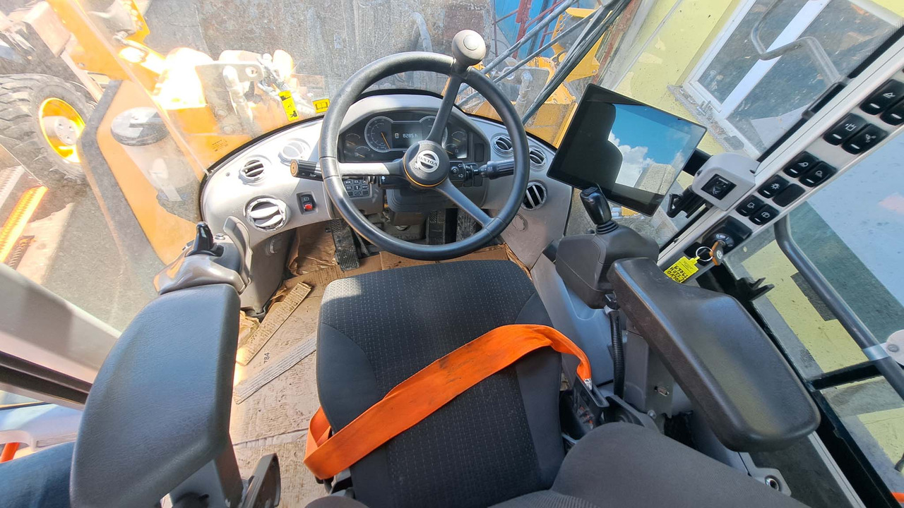 轮式装载机 VOLVO L150H:图42 轮式装载机 VOLVO L150H:图42
