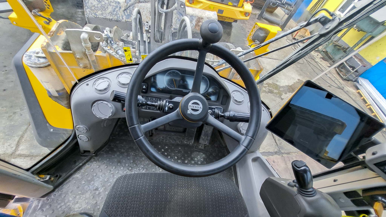 轮式装载机 VOLVO L150H:图43 轮式装载机 VOLVO L150H:图43